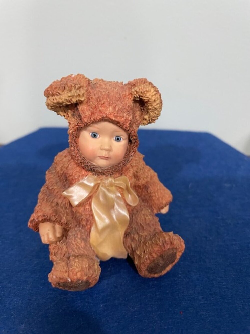 Anne Geddes "Children Are The Most Beautiful Flowers " 1998 Enesco figurine